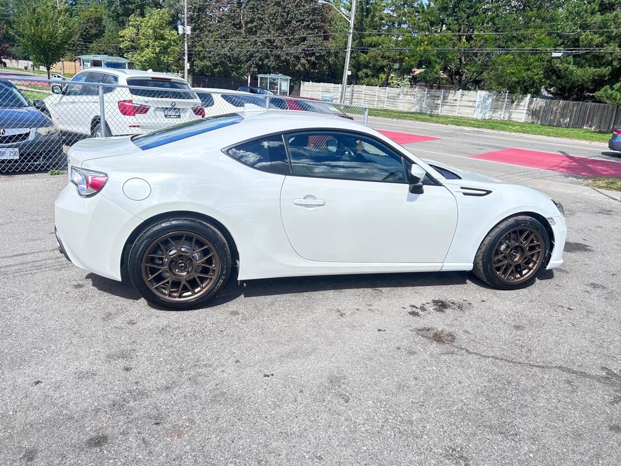 2016 Subaru BRZ PREMIUM Photo
