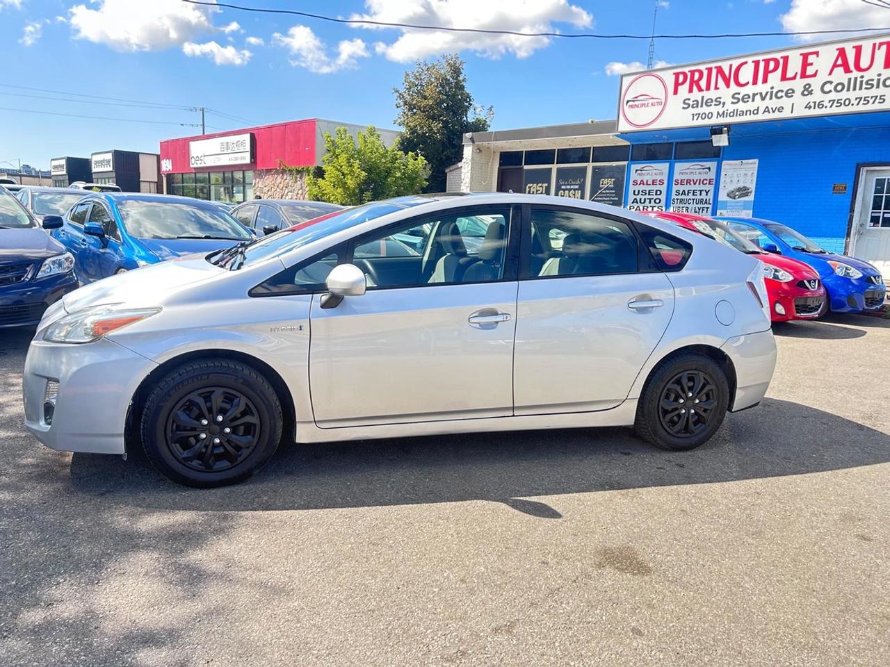 2011 Toyota Prius Two Photo