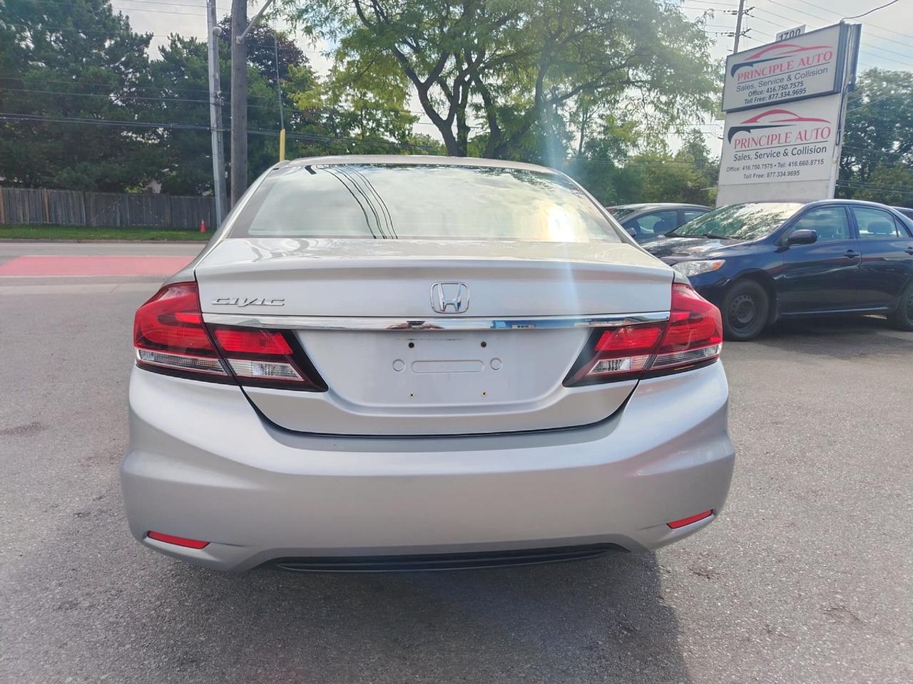 2014 Honda Civic LX Photo4