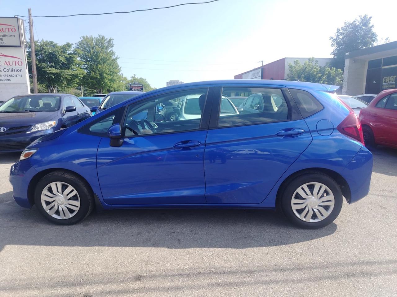 2015 Honda Fit LX Photo1
