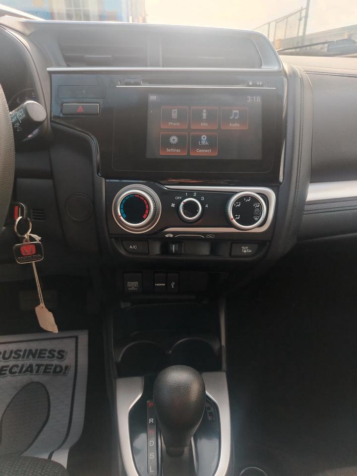 2015 Honda Fit LX Photo