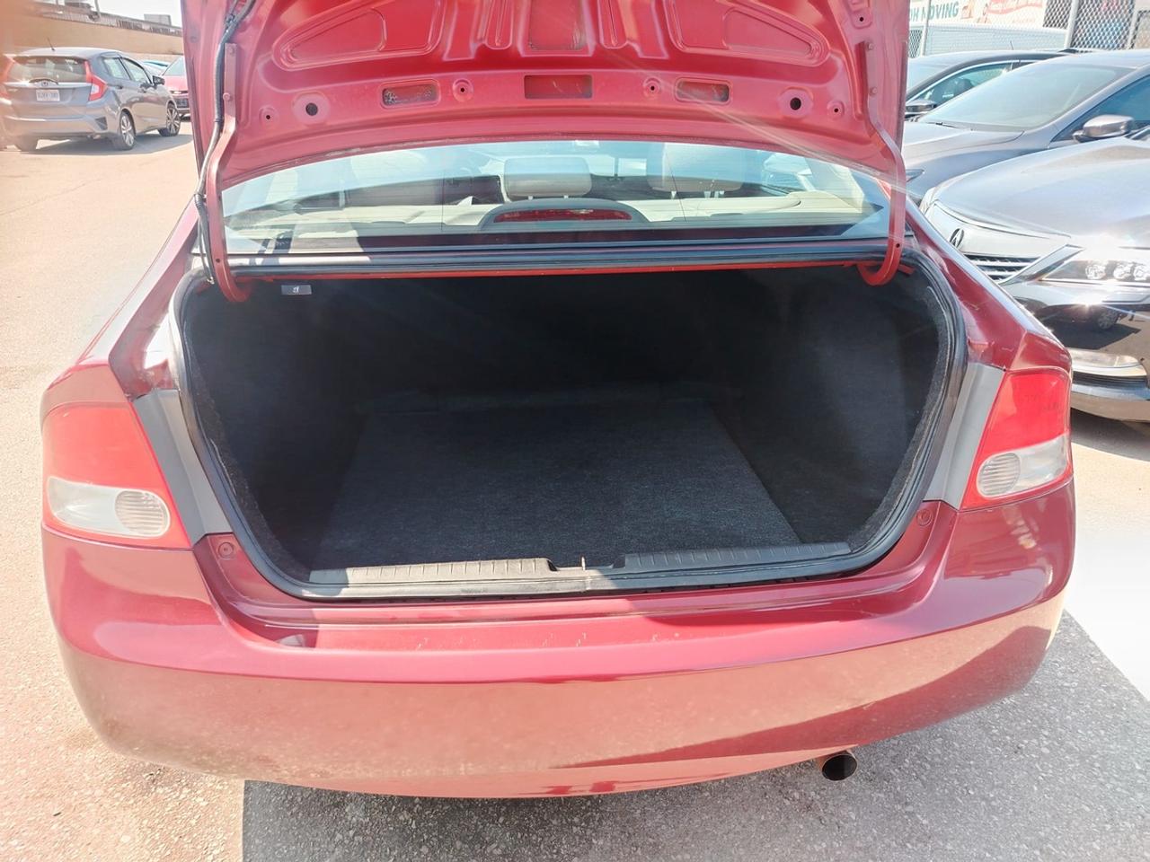2009 Honda Civic DX Photo