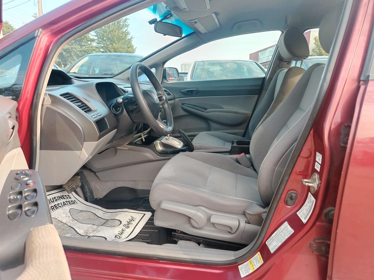 2009 Honda Civic DX Photo