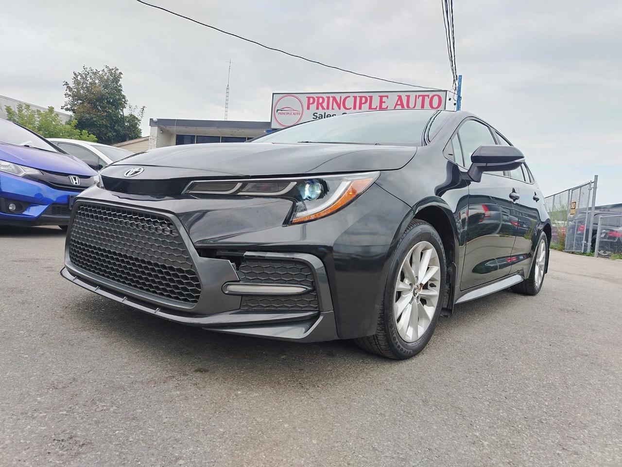 2022 Toyota Corolla SE Photo0