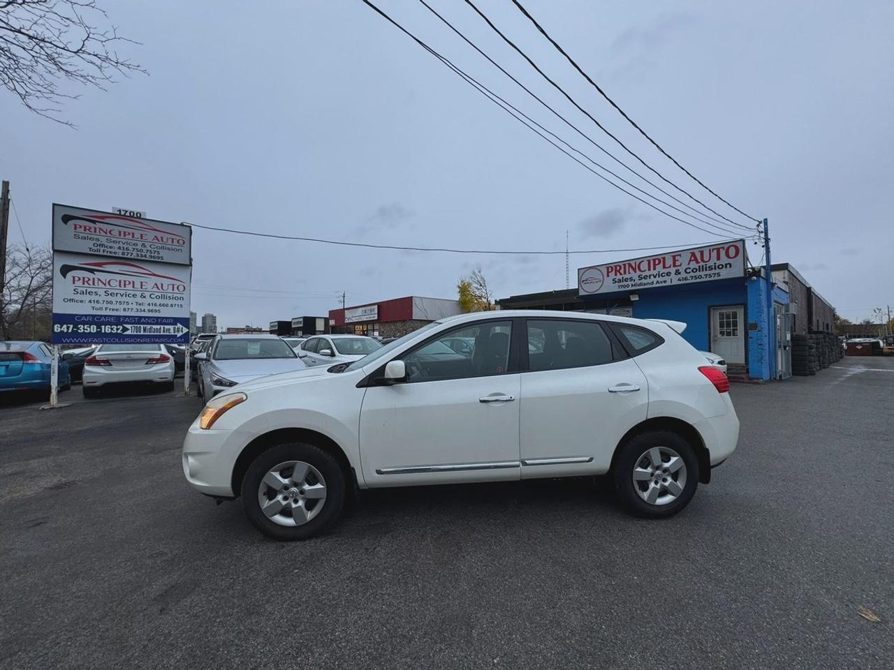 2012 Nissan Rogue SV Photo