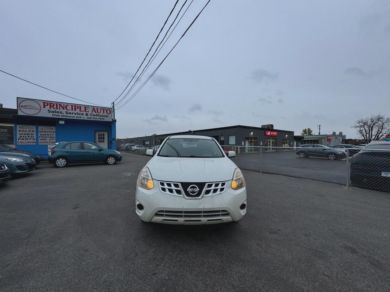 2012 Nissan Rogue SV Photo