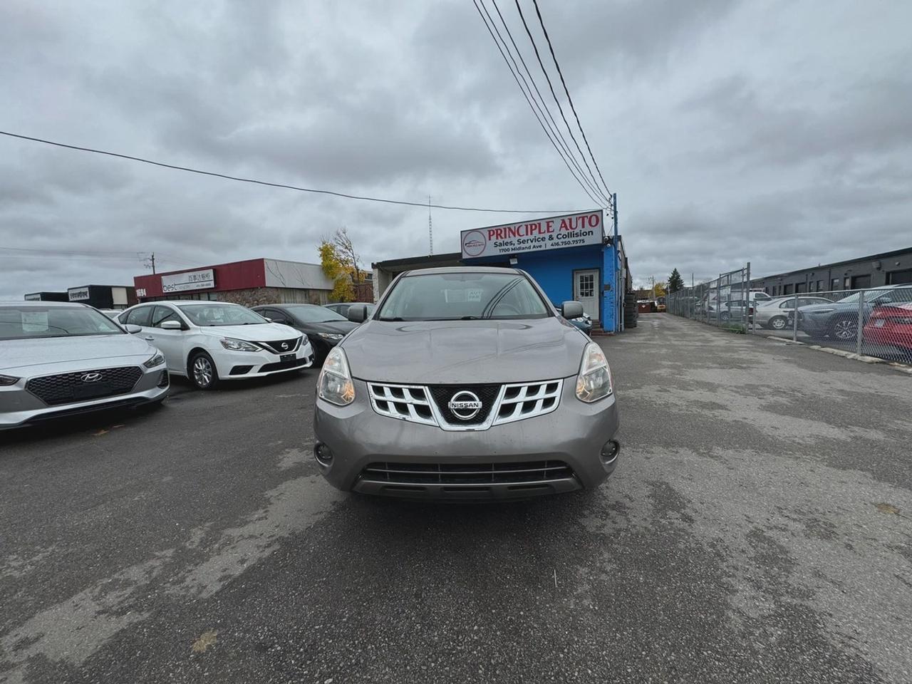 2012 Nissan Rogue SV Photo