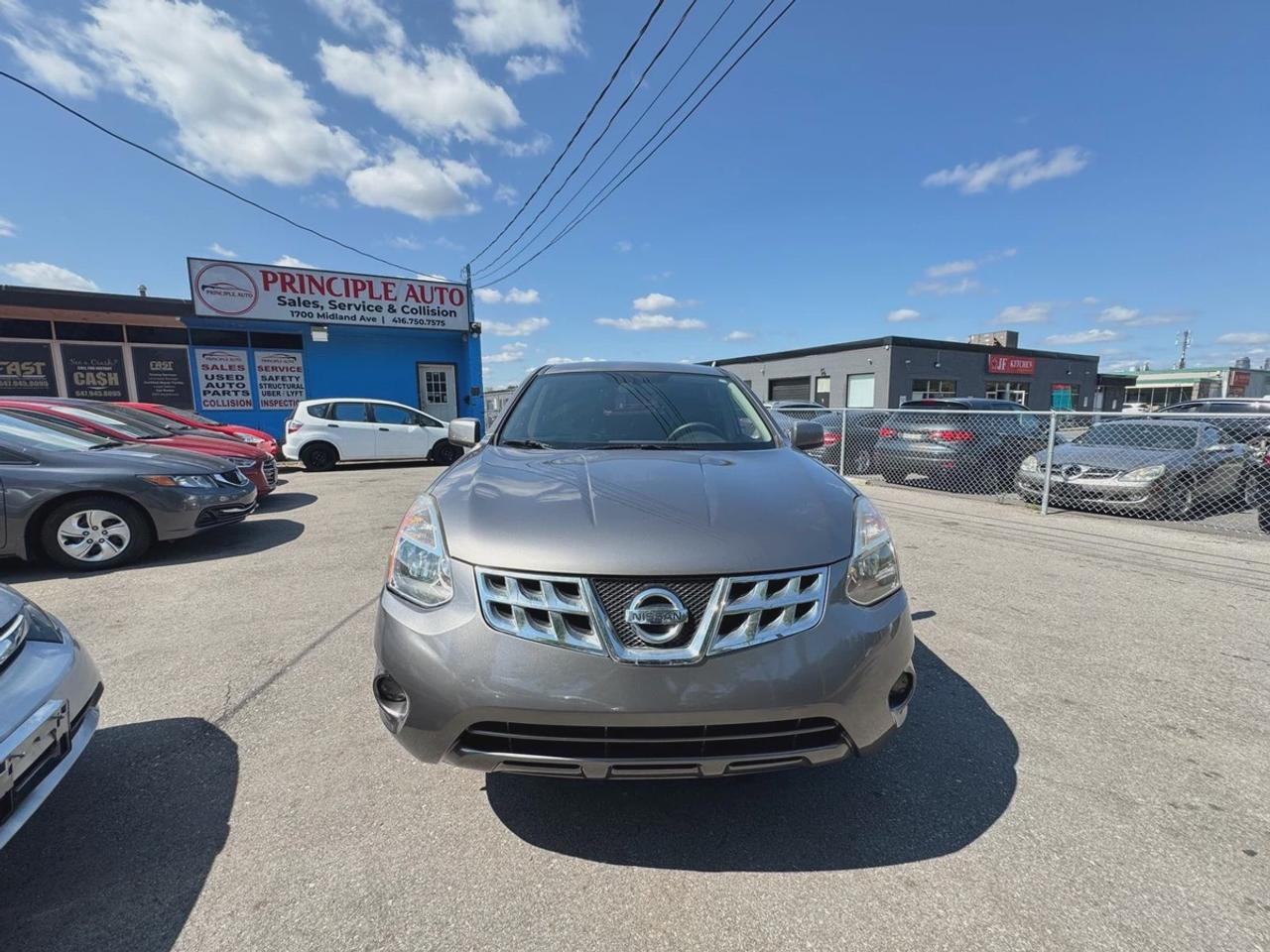 2012 Nissan Rogue SV Photo