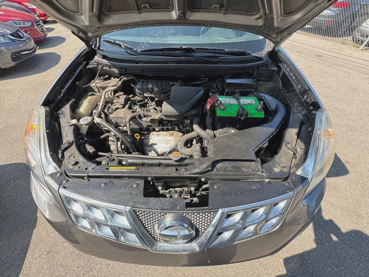 2012 Nissan Rogue SV Photo