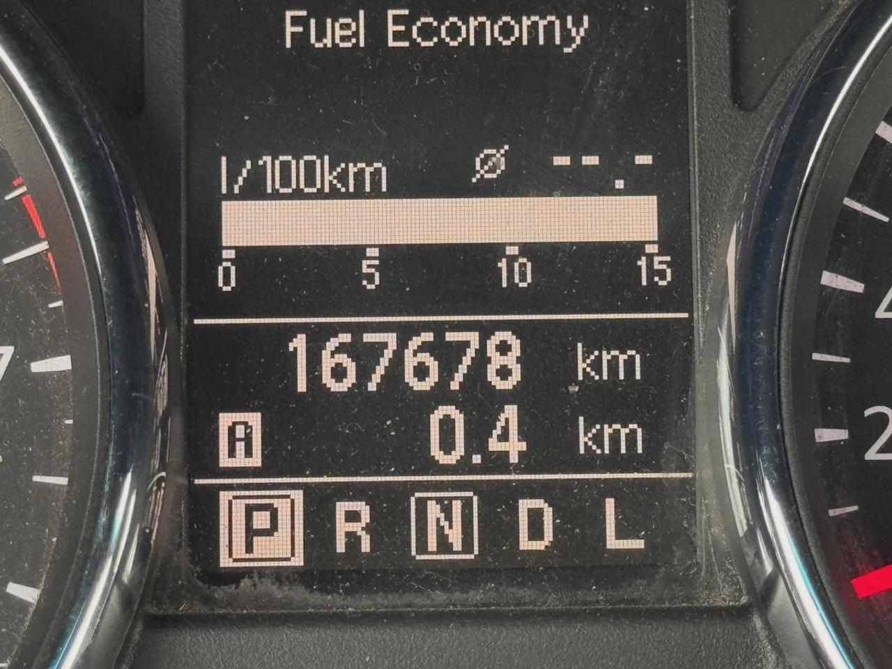 2013 Nissan Rogue SV Photo