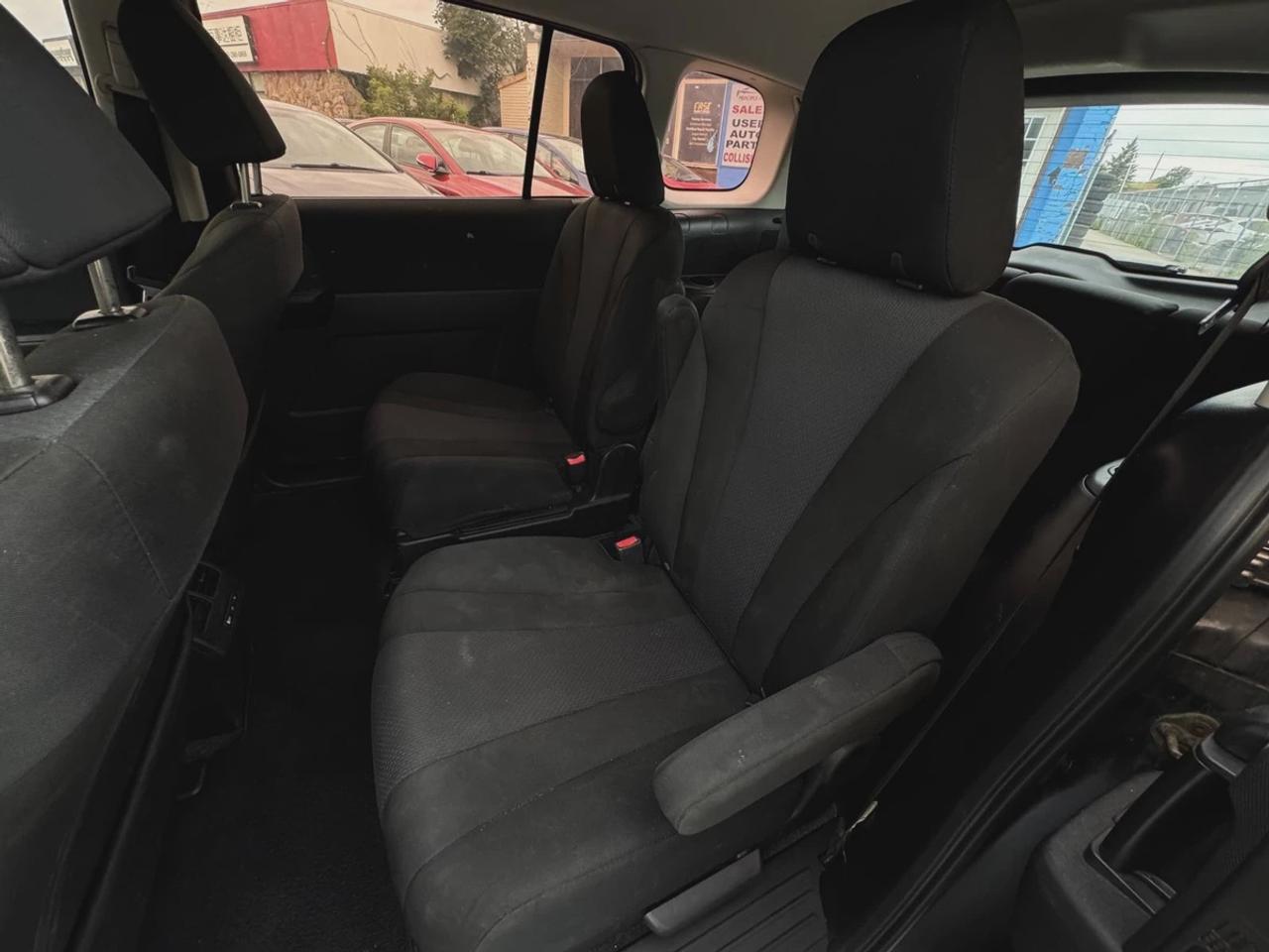 2016 Mazda MAZDA5 Touring Photo