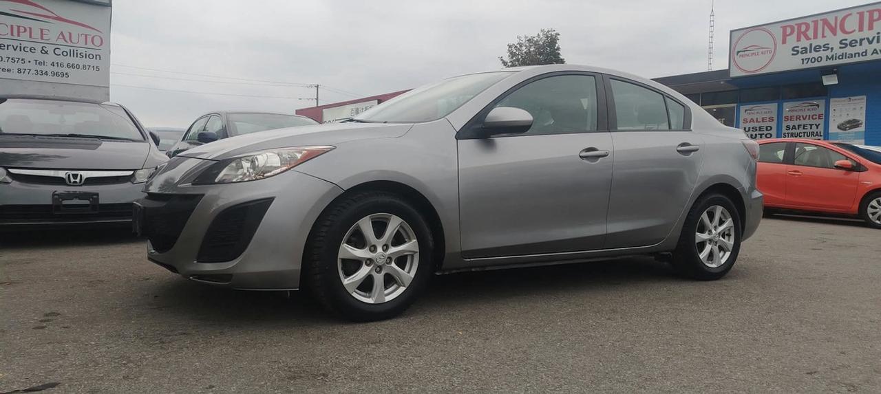 2013 Mazda MAZDA3 i Touring Photo