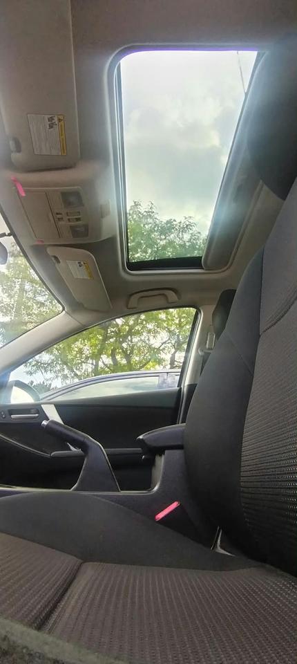 2013 Mazda MAZDA3 i Touring Photo