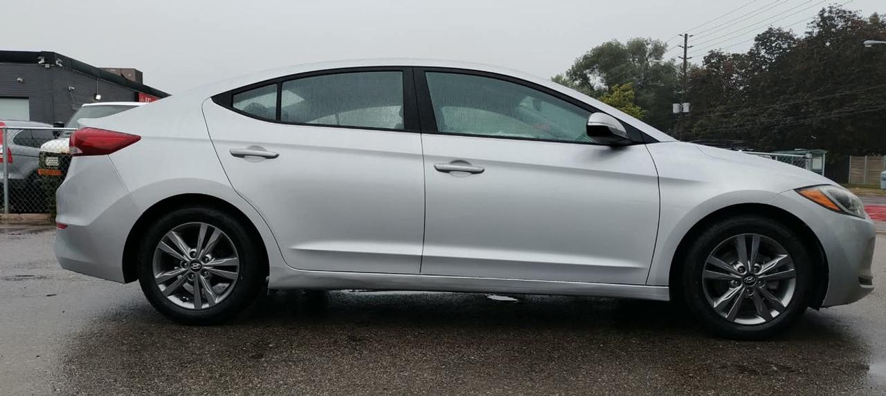 2018 Hyundai Elantra SEL Photo