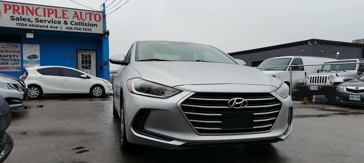 2018 Hyundai Elantra SEL Photo