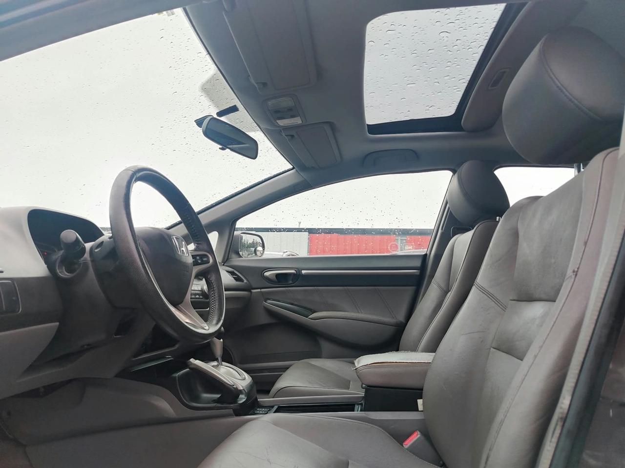 2010 Honda Civic EX-L Photo