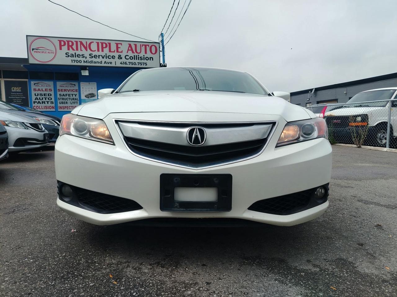 2013 Acura ILX Technology Photo