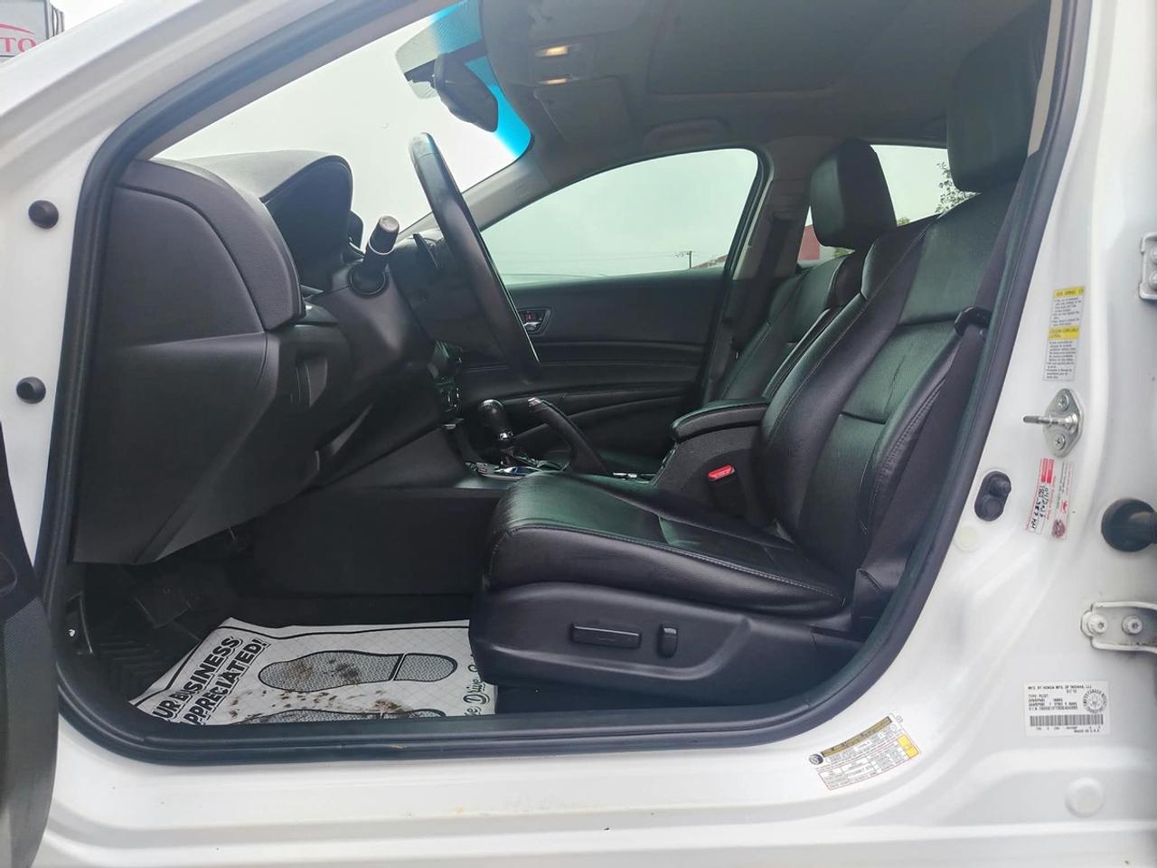 2013 Acura ILX Technology Photo