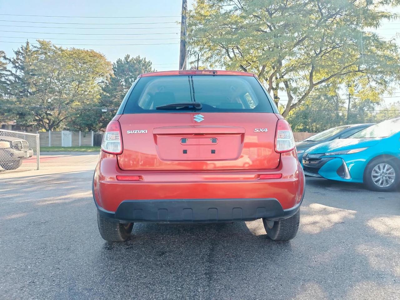 2012 Suzuki SX4 Crossover Premium Photo3