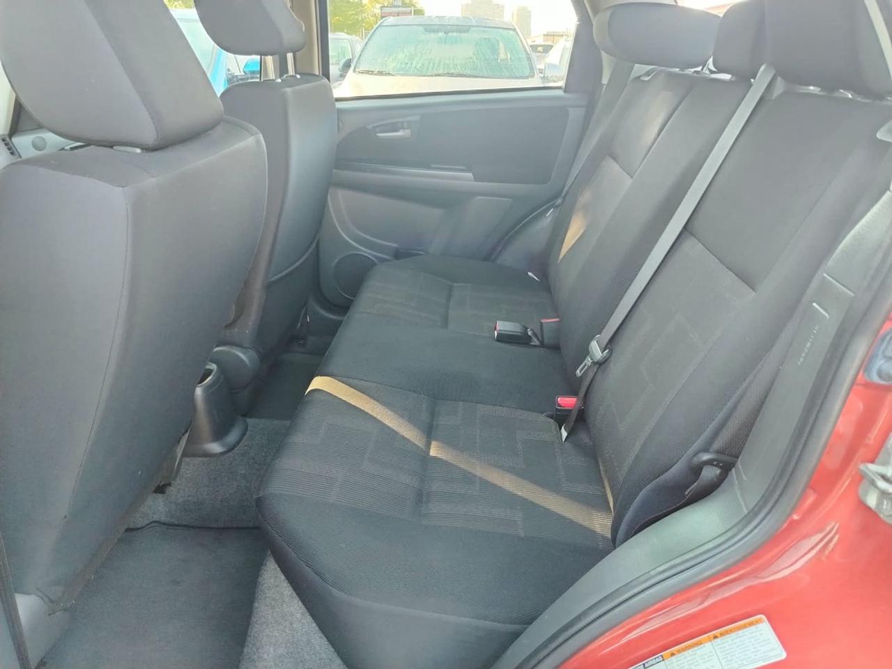 2012 Suzuki SX4 Crossover Premium Photo