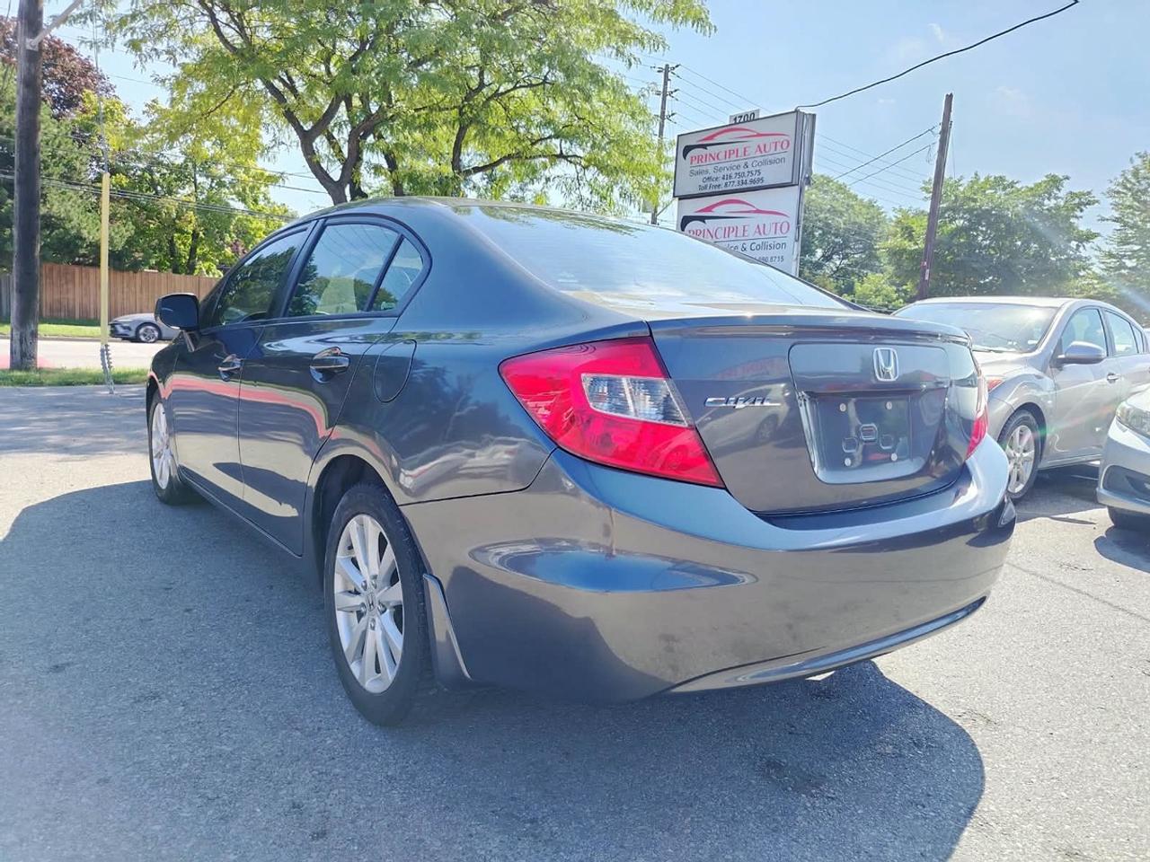 2012 Honda Civic LX Photo