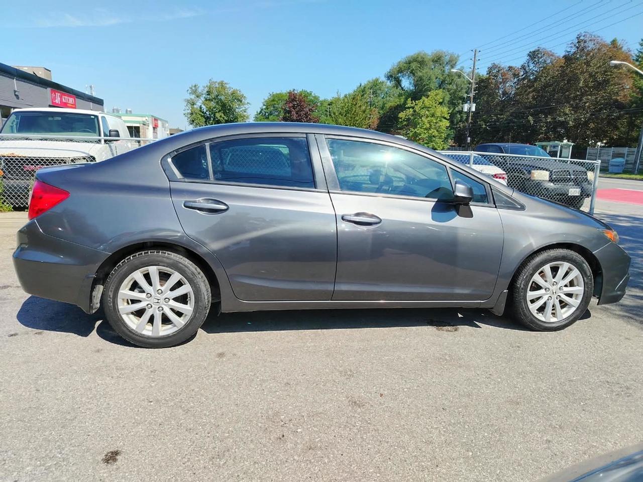 2012 Honda Civic LX Photo