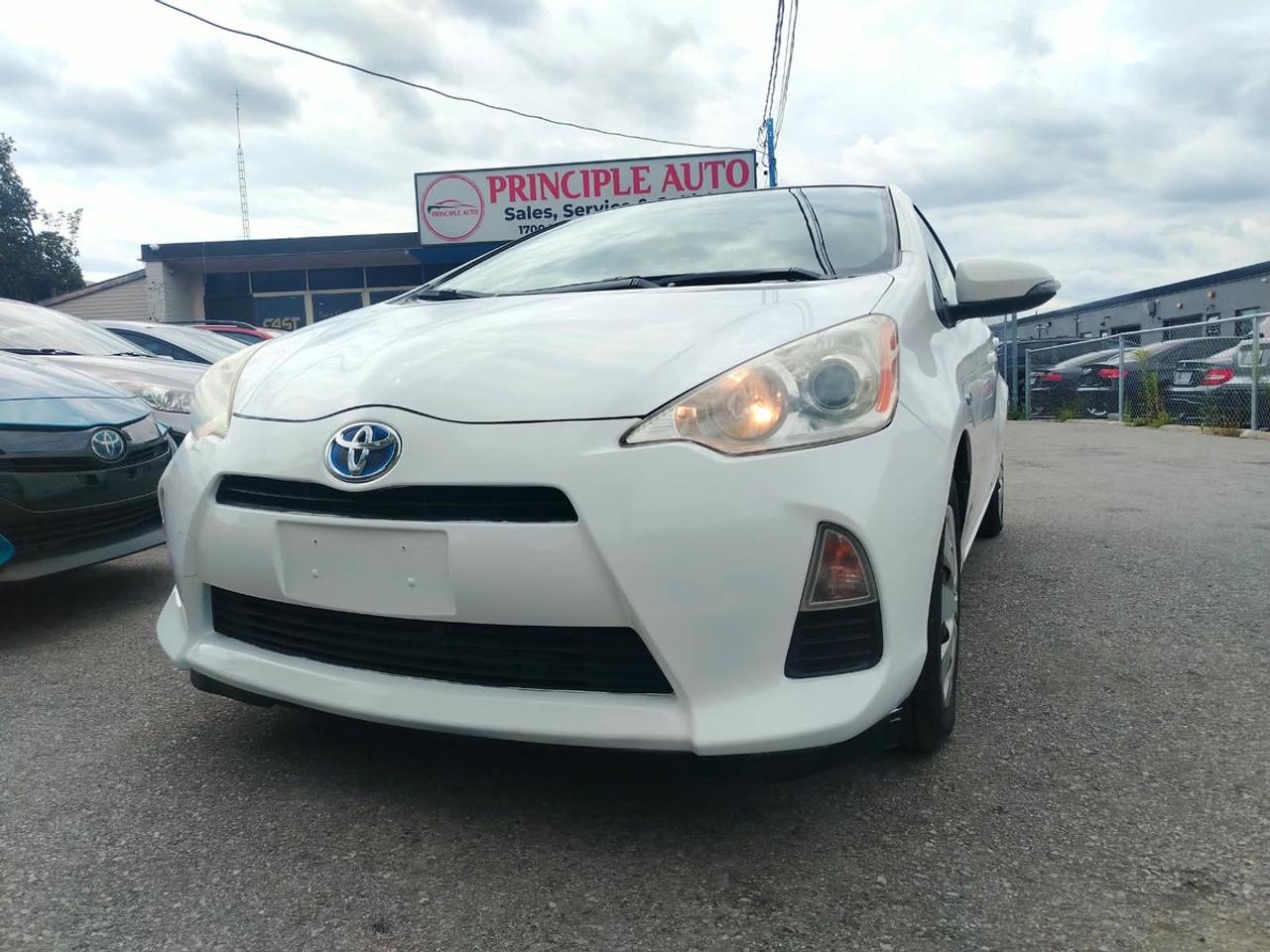 2012 Toyota Prius c One Photo