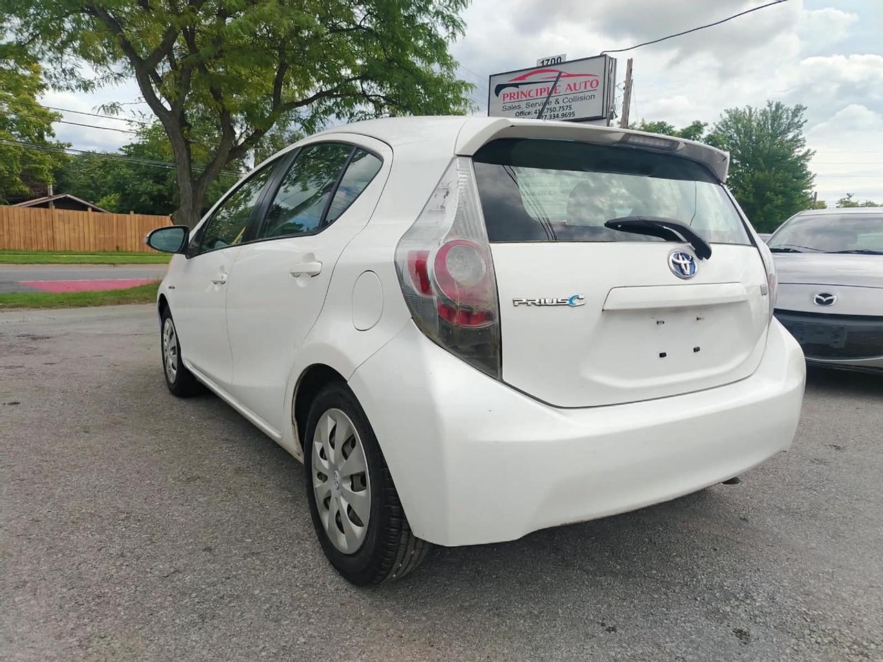 2012 Toyota Prius c One Photo