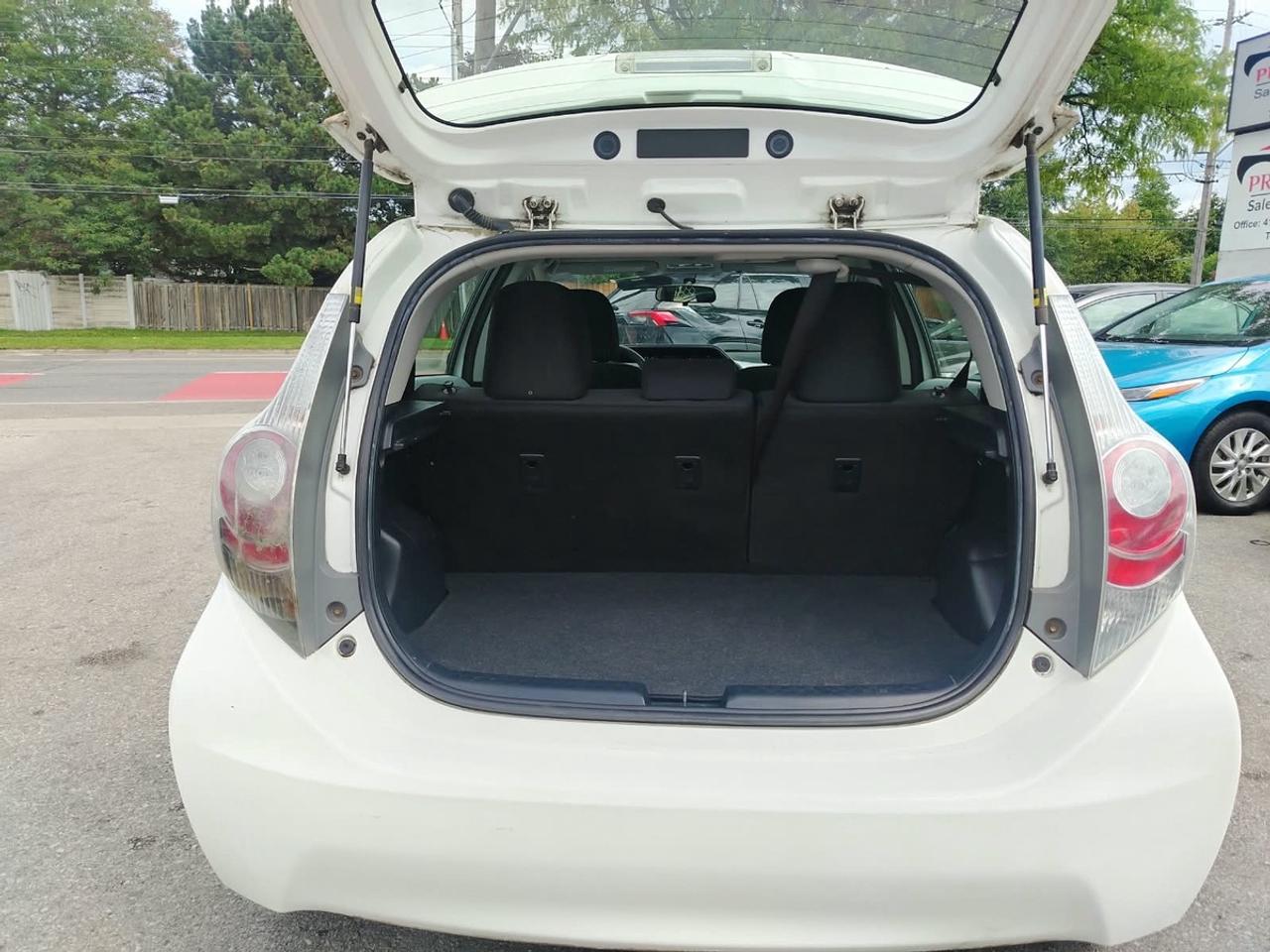 2012 Toyota Prius c One Photo