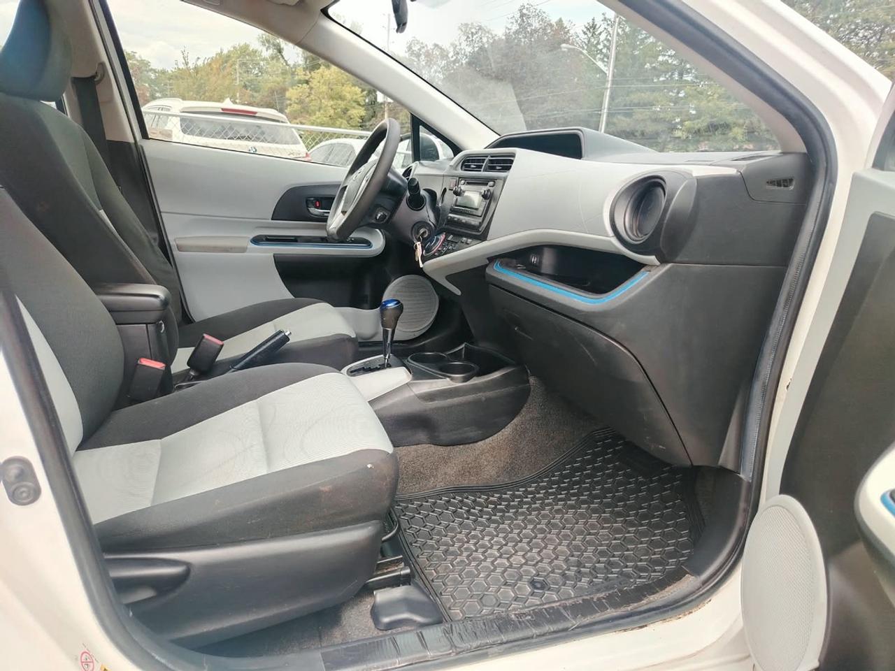 2012 Toyota Prius c One Photo