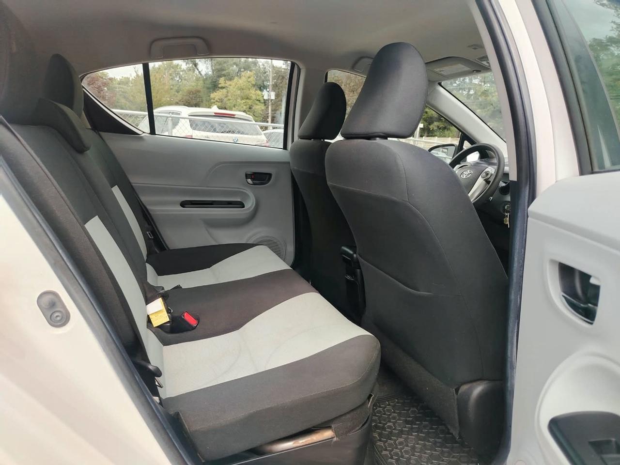 2012 Toyota Prius c One Photo
