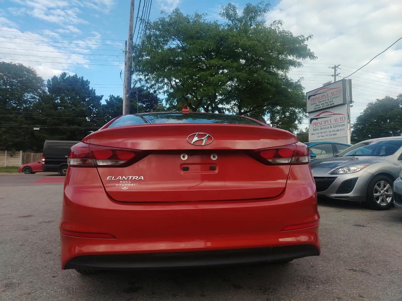 2018 Hyundai Elantra SEL Photo