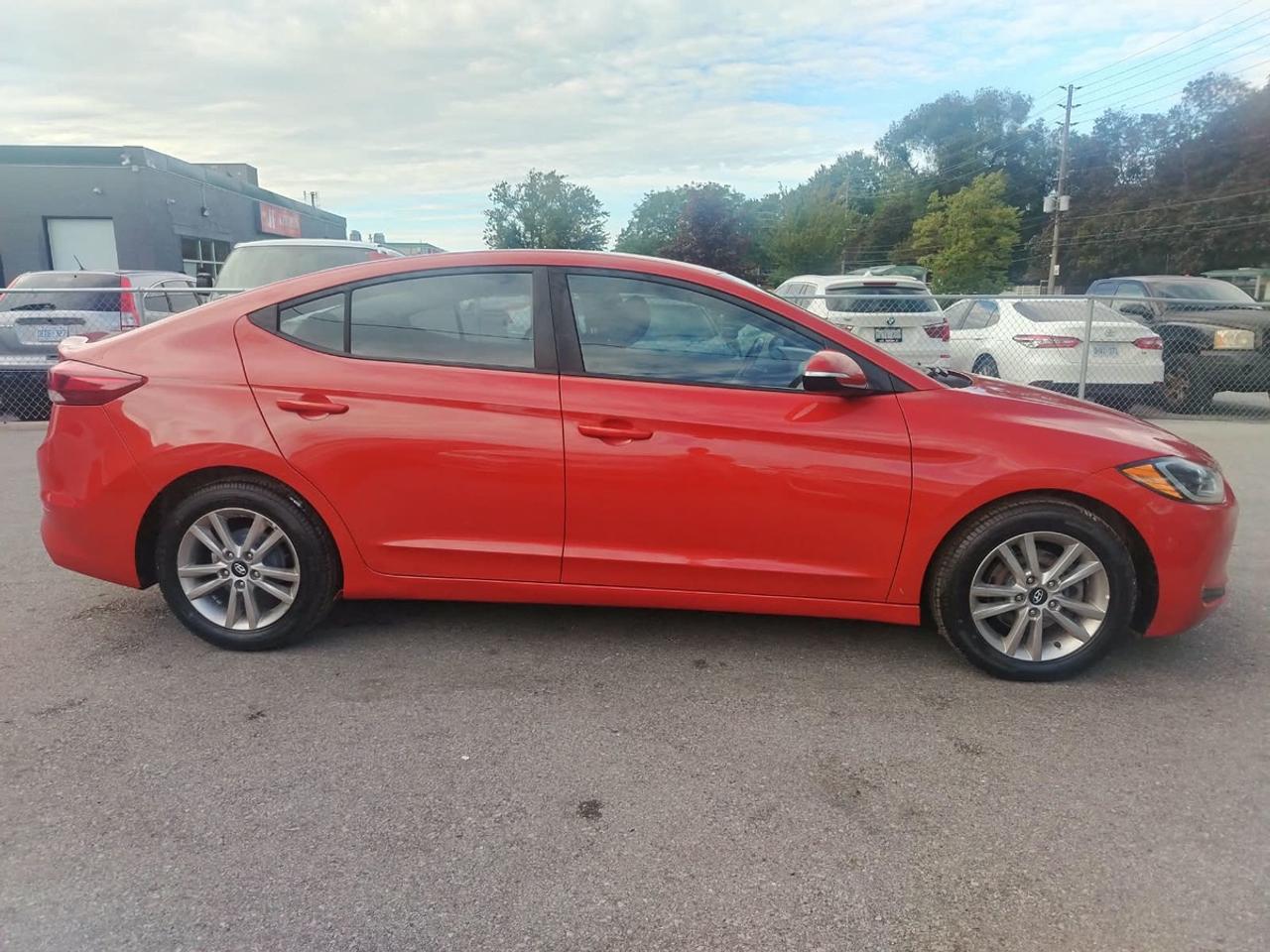 2018 Hyundai Elantra SEL Photo