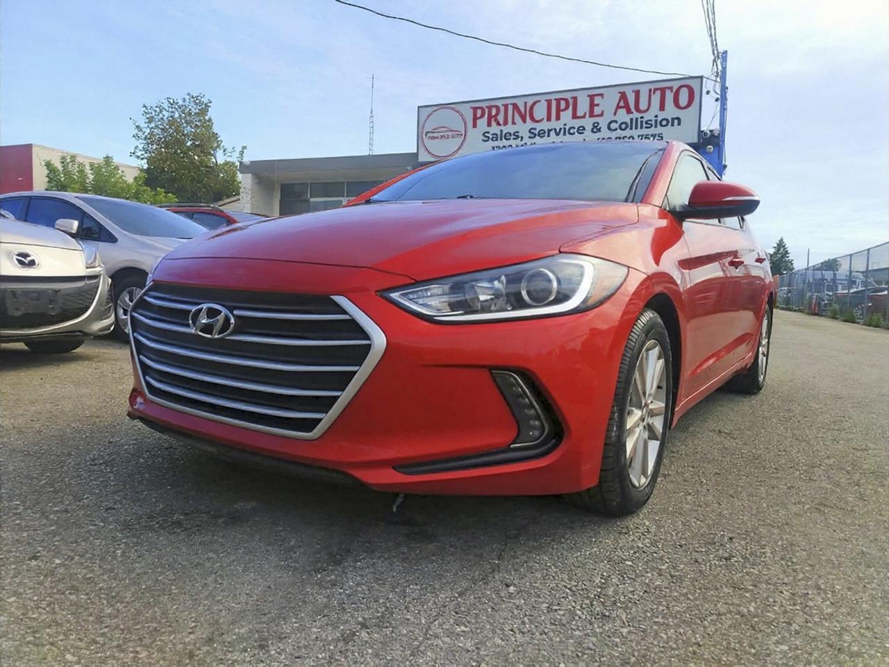 2018 Hyundai Elantra SEL Photo0