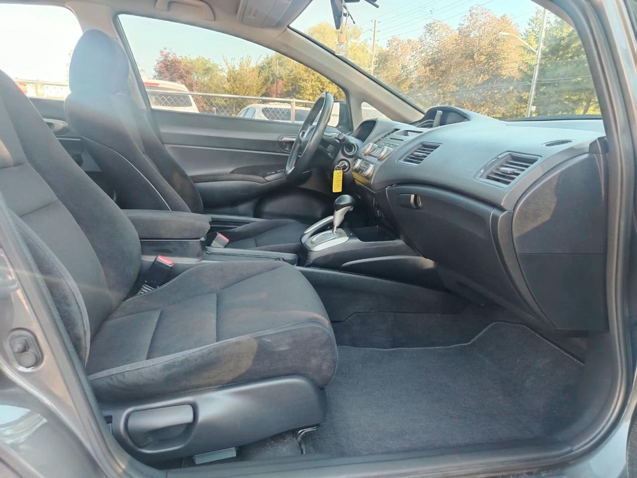 2011 Honda Civic LX Photo