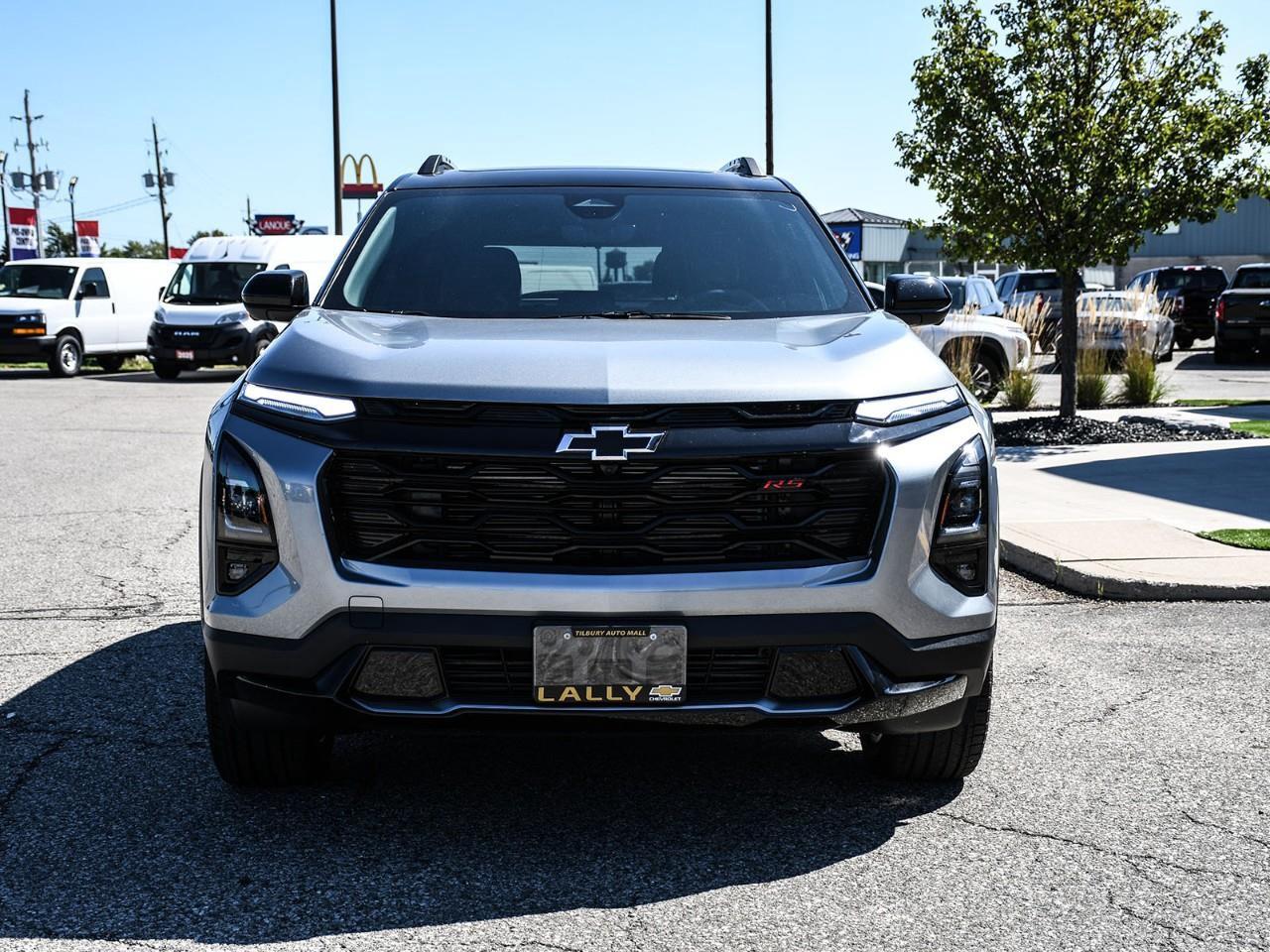 2027 Chevrolet Equinox RS Photo1
