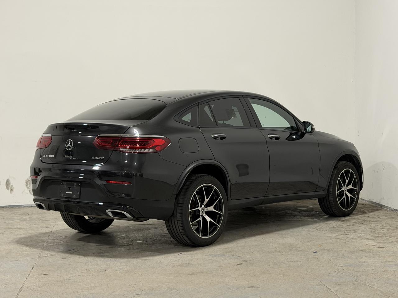 2023 Mercedes-Benz GLC-Class GLC 300 | AMG PKG | BROWN INT | CARPLAY | COUPE Photo3