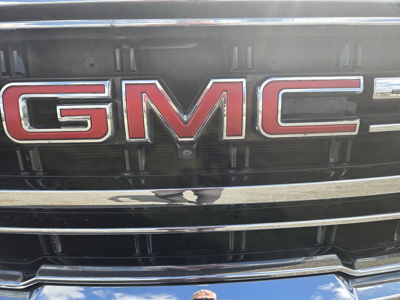 2023 GMC Yukon XL SLT Photo