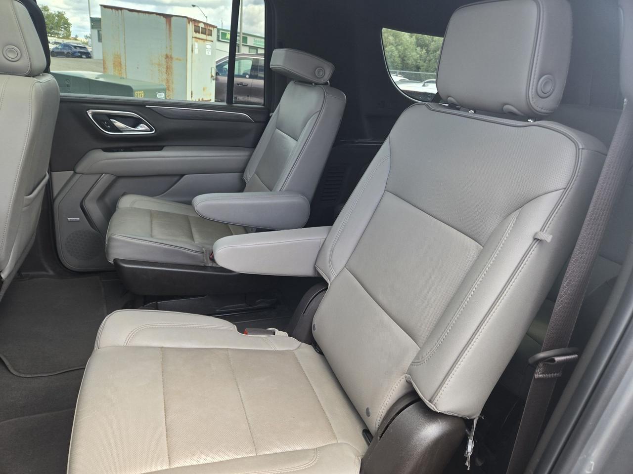 2023 GMC Yukon XL SLT Photo