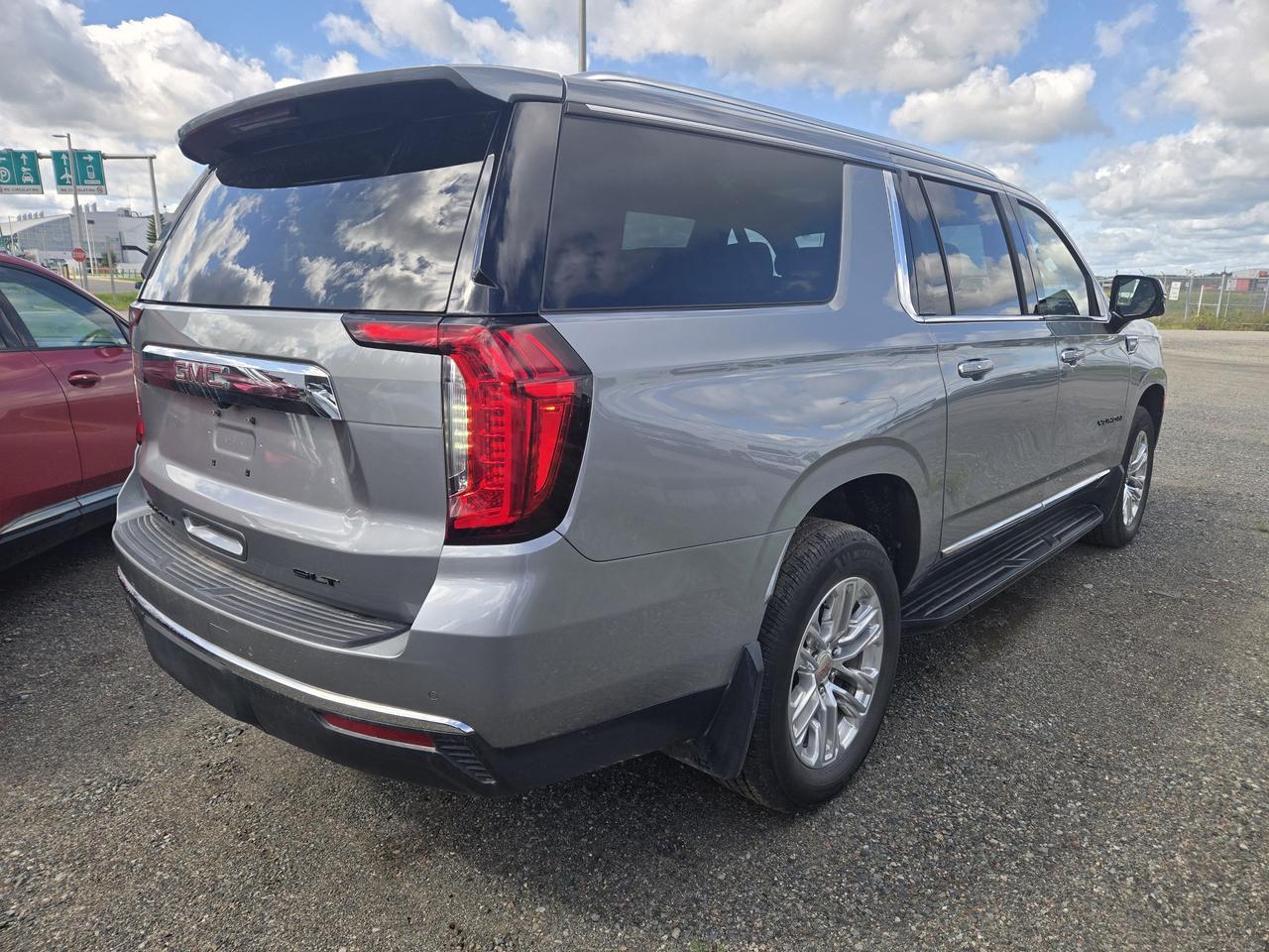 2023 GMC Yukon XL