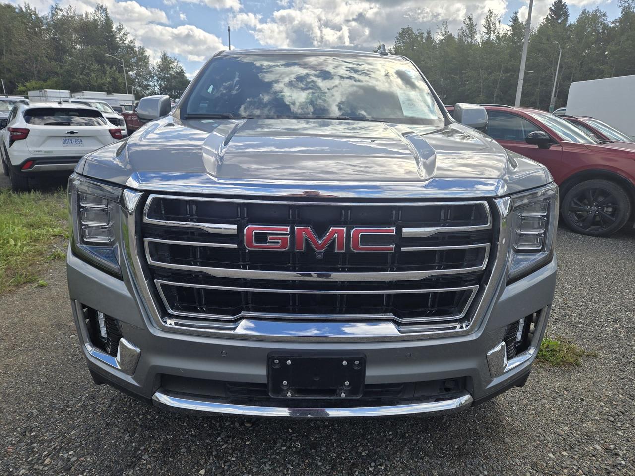 2023 GMC Yukon XL SLT Photo