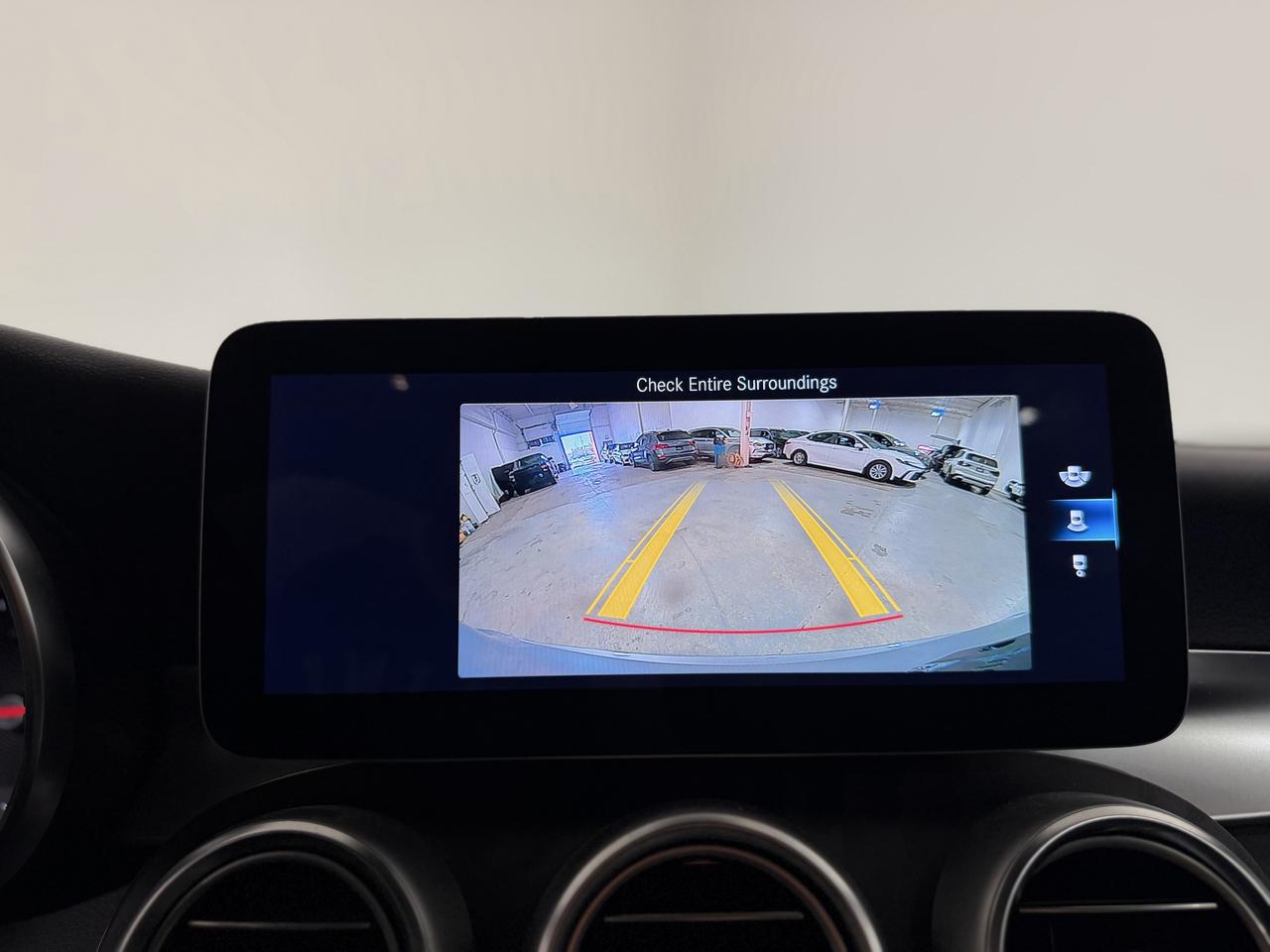 2022 Mercedes-Benz GLC-Class GLC 300 | CARPLAY | PANOROOF | NAVI | LEATHER Photo