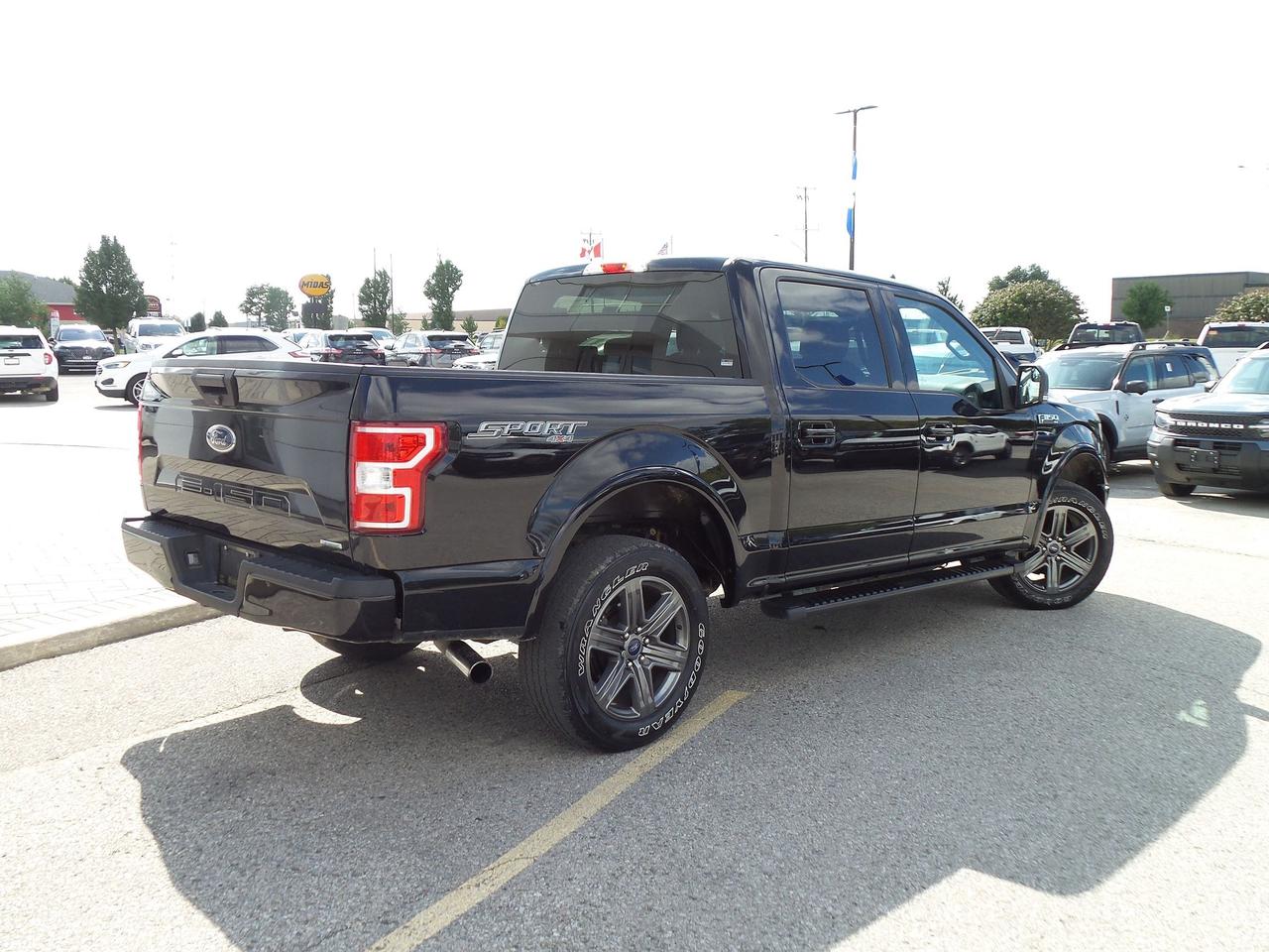 2020 Ford F-150 SPORT, 20" RIMS, 2.7L, LOCAL TRADE, GREAT ON FUEL! Photo4