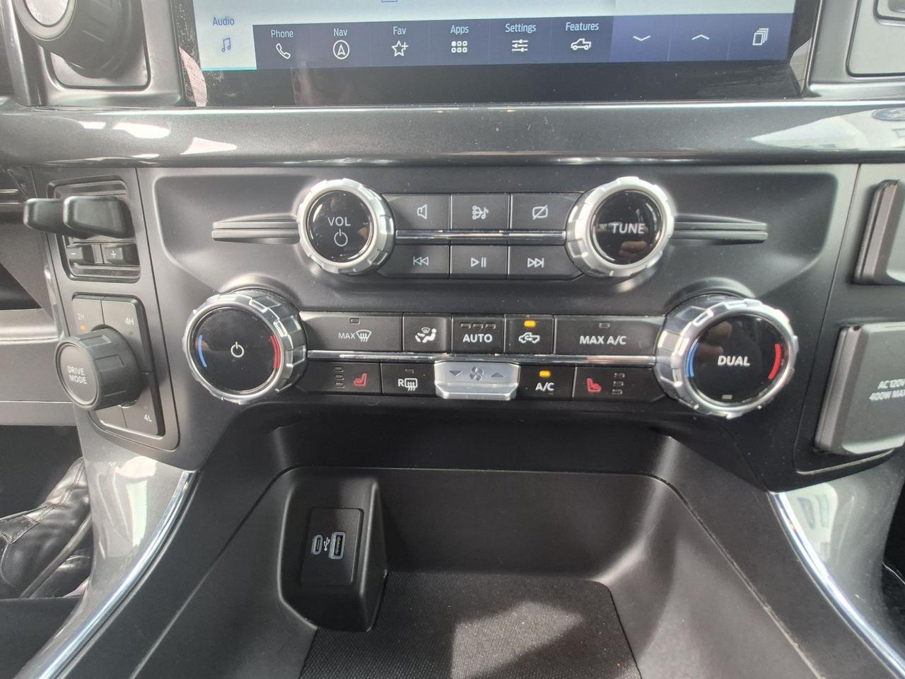 2023 Ford F-150 BOUGHT HERE, SERVICED HERE, SPORT, 20'S, LOW KMS! Photo