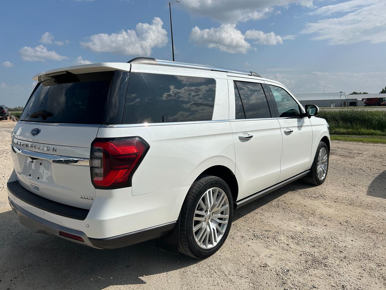 2023 Ford Expedition Limited MAX Photo