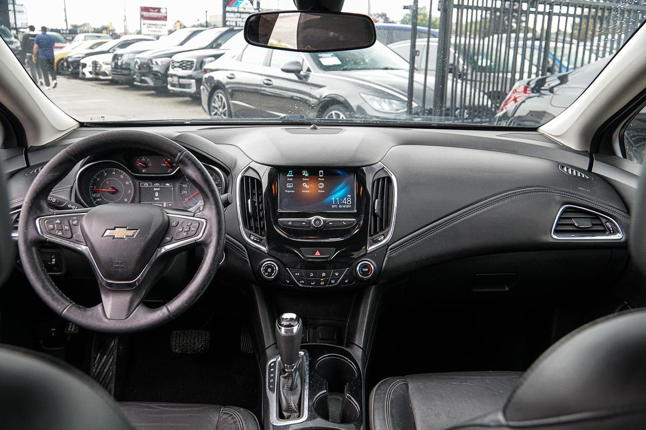 2017 Chevrolet Cruze Premier |CLEAN CARFAX|LEATHER INT|LDW|HEATED SEATS Photo