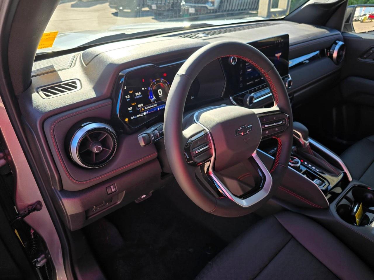 2026 Chevrolet Colorado Crew Cab Short Box 4-Wheel Drive Z71 Photo