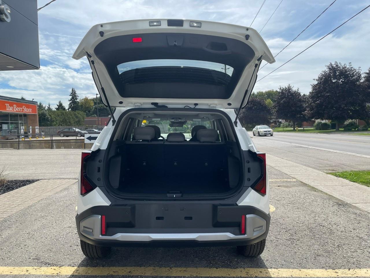 2027 Kia Sportage Hybrid  Photo