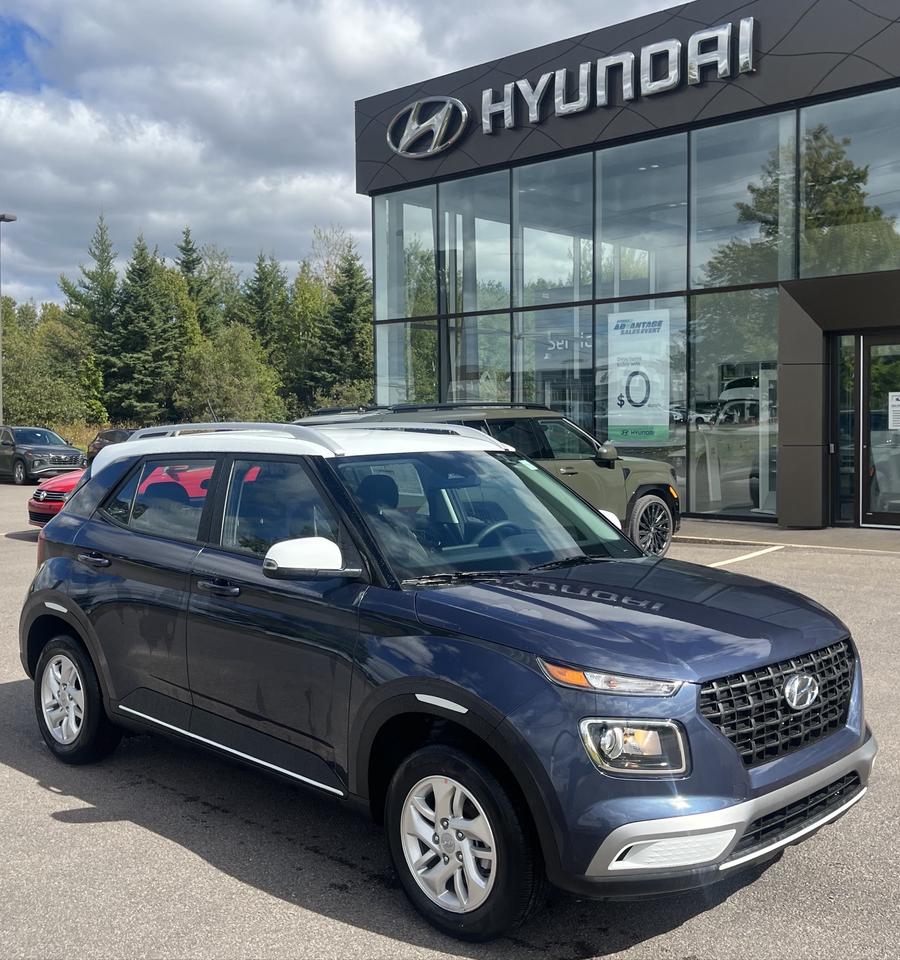 2026 Hyundai Venue Preferred TWO-TONE TWO-TONE