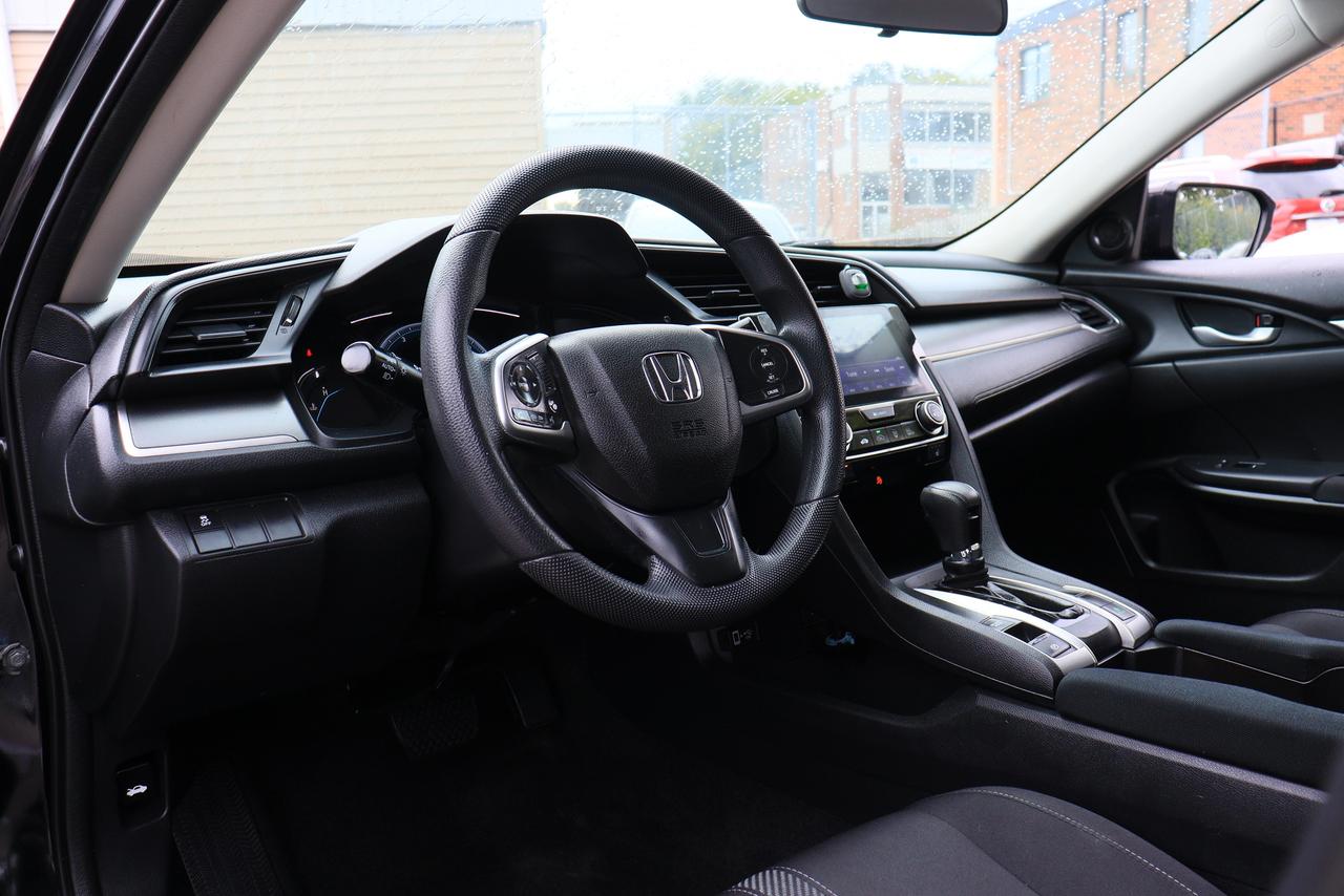 2017 Honda Civic LX | Auto | Cam | CarPlay | AC | 1 Owner & More! Photo